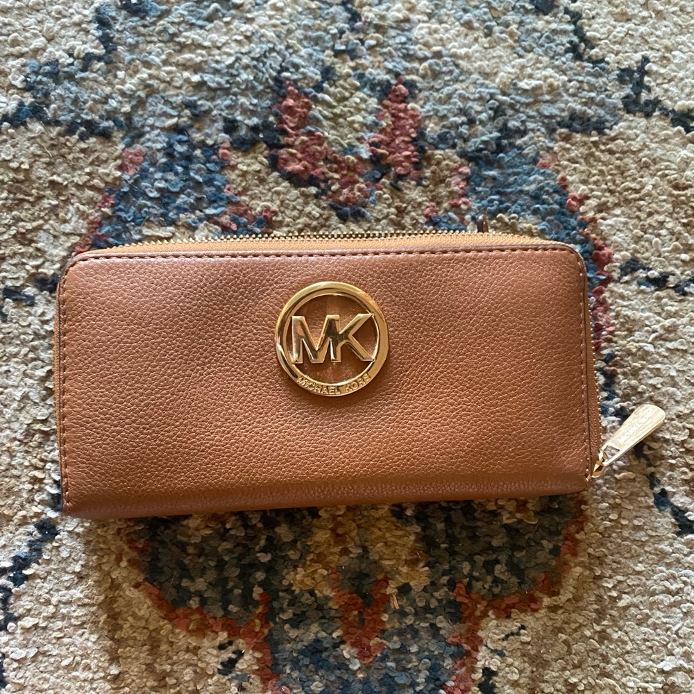 Michael Kors wallet